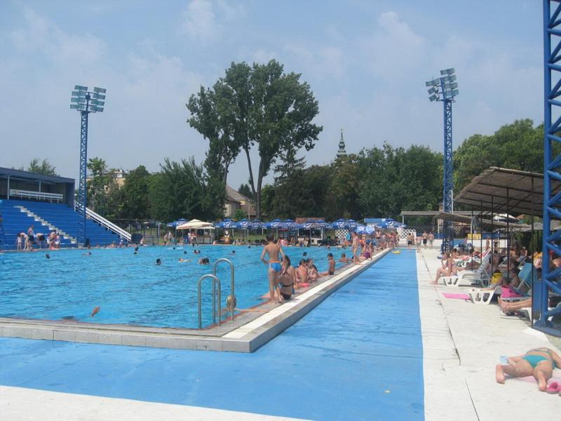 Apartman Ana Bečej Extérieur photo
